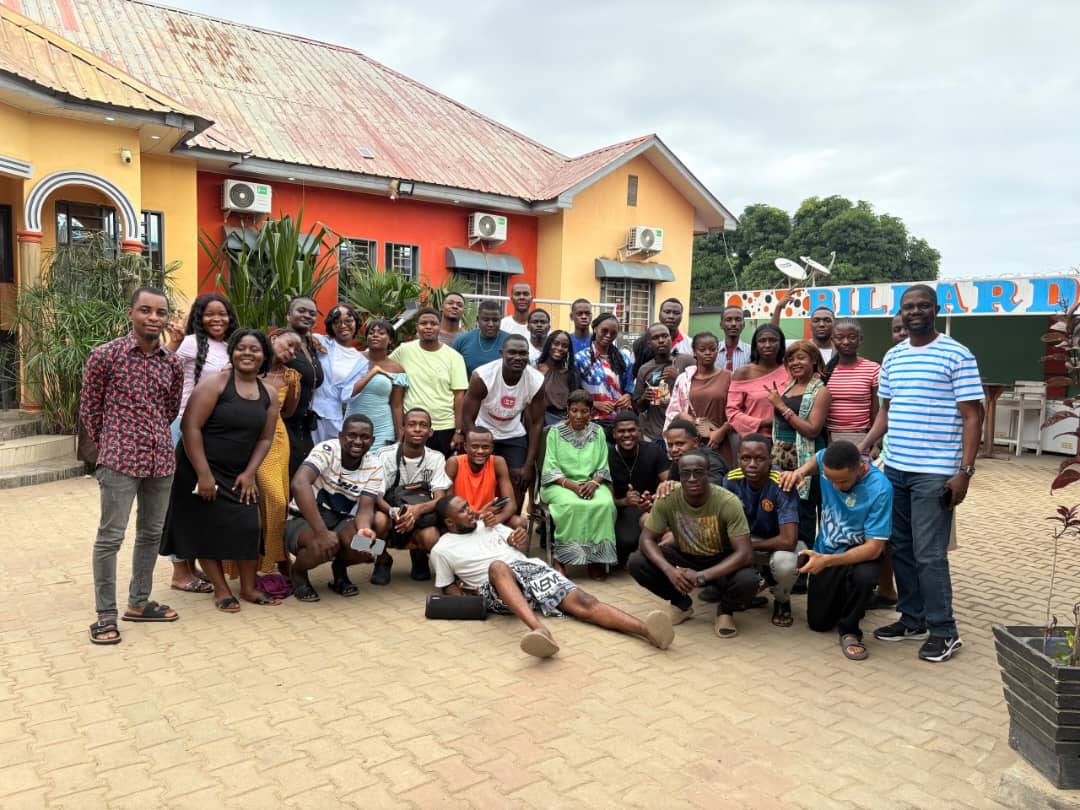 Arrivée des étudiants en mission académique à Moanda dans la province du Kongo-Central. Arrivée des étudiants en mission académique à Moanda dans la province du Kongo-Central.
