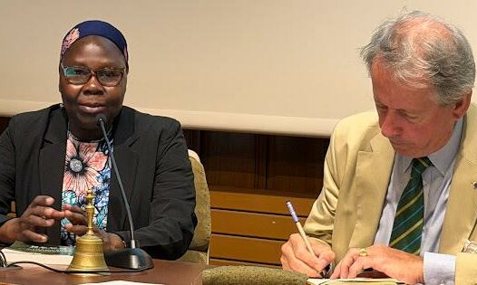 la Professeure Claudine DUMBI, Doyenne de la Faculté d’Économie et Développement en Conférence à l’Académie d’agriculture de France